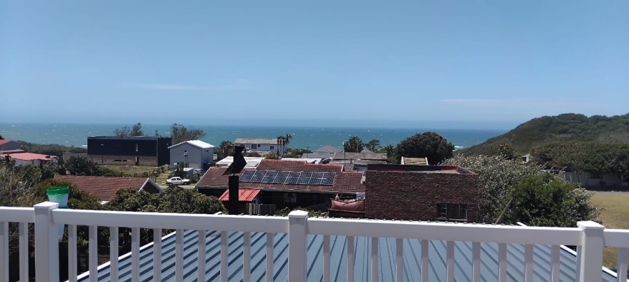 3 Bedroom Property for Sale in Kaysers Beach Eastern Cape